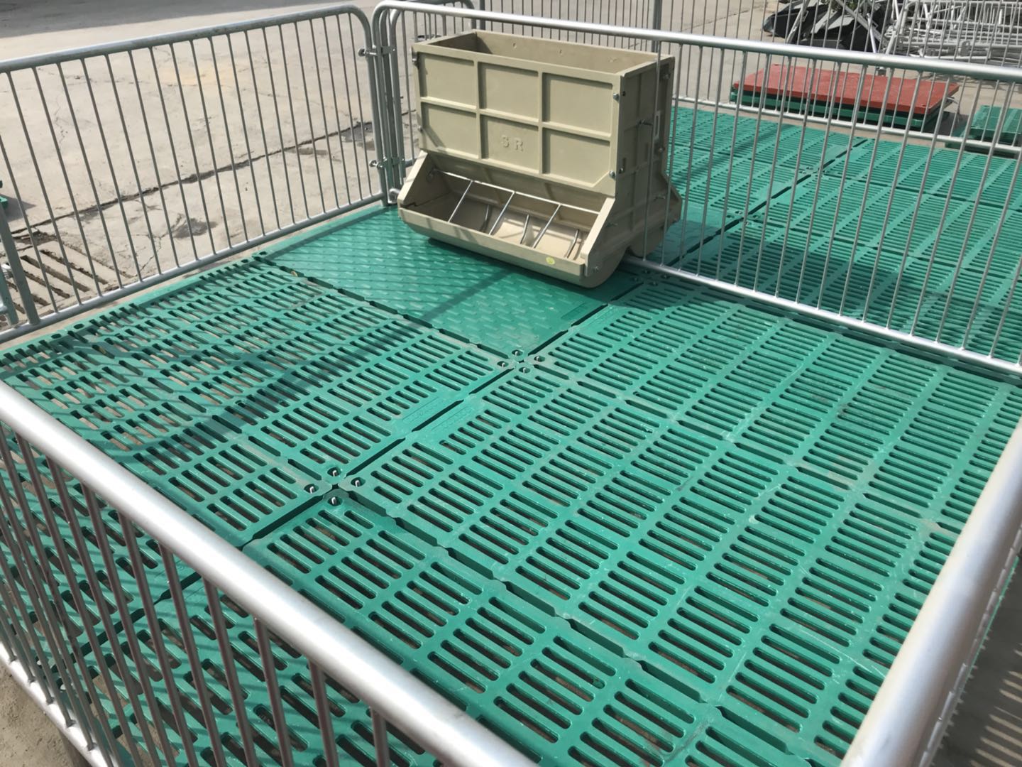 為什么復(fù)合漏糞板如此受歡迎？